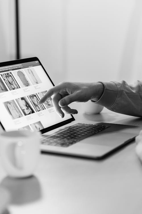AI Product Content Management Solutions